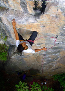 a Pedra da Divisa fica bem próxima ao Abrigo